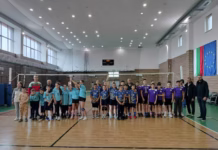 Отборът на ОУ „Д-р Иван Селимински“ с триумф в първия Пролетен турнир по волейбол в Сливен